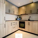 Yamaluxe Luxury -