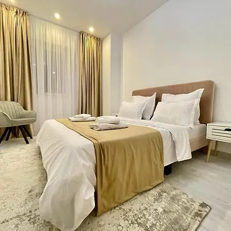 Aparthotel Yamaluxe - Bucarest