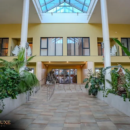 Hotel de apartamente Yamaluxe Luxury - București