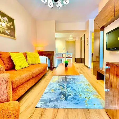 Aparthotel Yamaluxe Luxury -