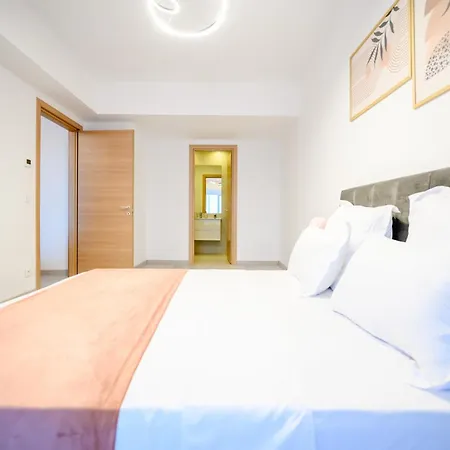 Hotel de apartamente Yamaluxe Luxury - București Bucureşti