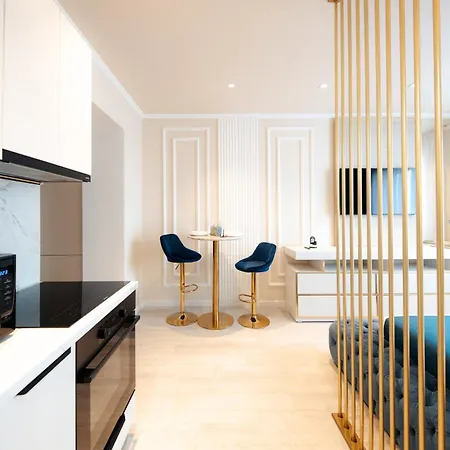 Yamaluxe Luxury - Lejlighedshotel Bukarest
