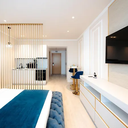 Lejlighedshotel Yamaluxe Luxury - 4*