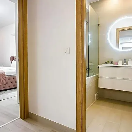 Aparthotel Yamaluxe Luxury -