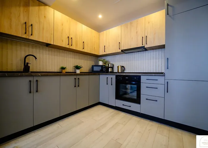 Yamaluxe Luxury -