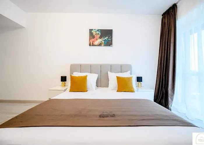 Yamaluxe Luxury -
