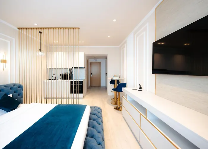 Aparthotel Yamaluxe Luxury - 4*