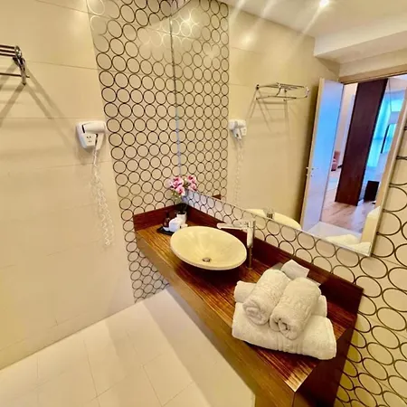 شقة فندقية Yamaluxe Luxury - 4*