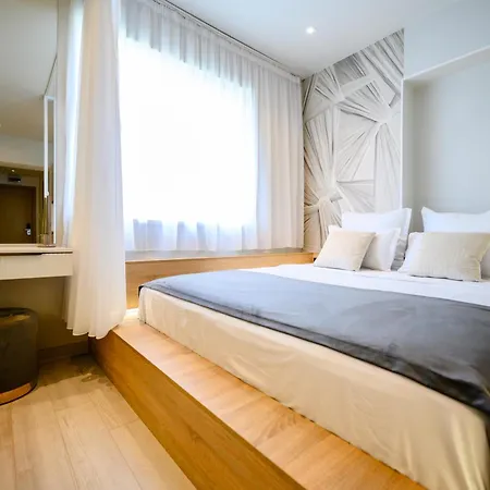 Yamaluxe Luxury - 4* Βουκουρέστι