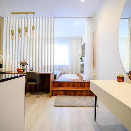 Yamaluxe Luxury - Ξενοδοχείο με διαμερίσματα 4*