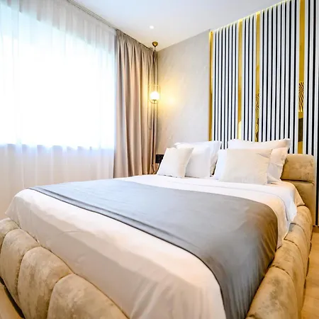 Ξενοδοχείο με διαμερίσματα Yamaluxe Luxury - 4*