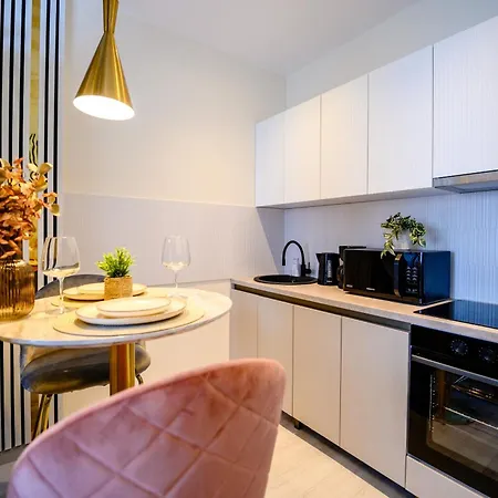 Yamaluxe Luxury - Bükreş