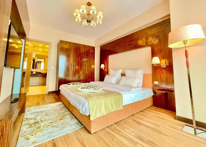 Yamaluxe Luxury - Апарт-отель Бухарест